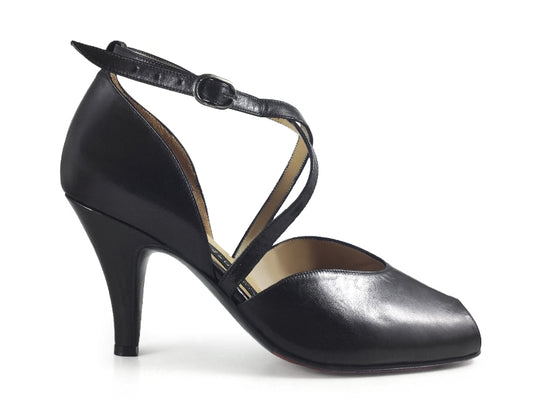 Tanguera. Arika Nerguiz Tango Dance Shoes. Broadway Theatrical Shoes.