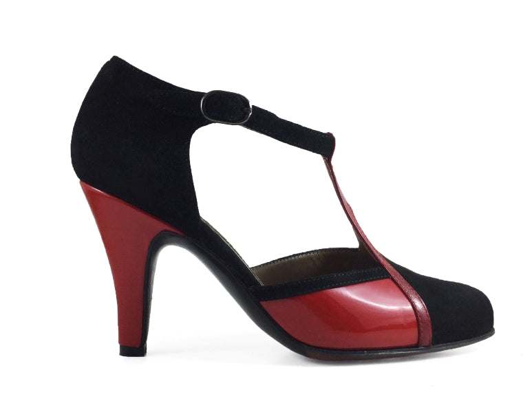 Obsesion. Arika Nerguiz Tango Dance Shoes. Broadway Theatrical Shoes.