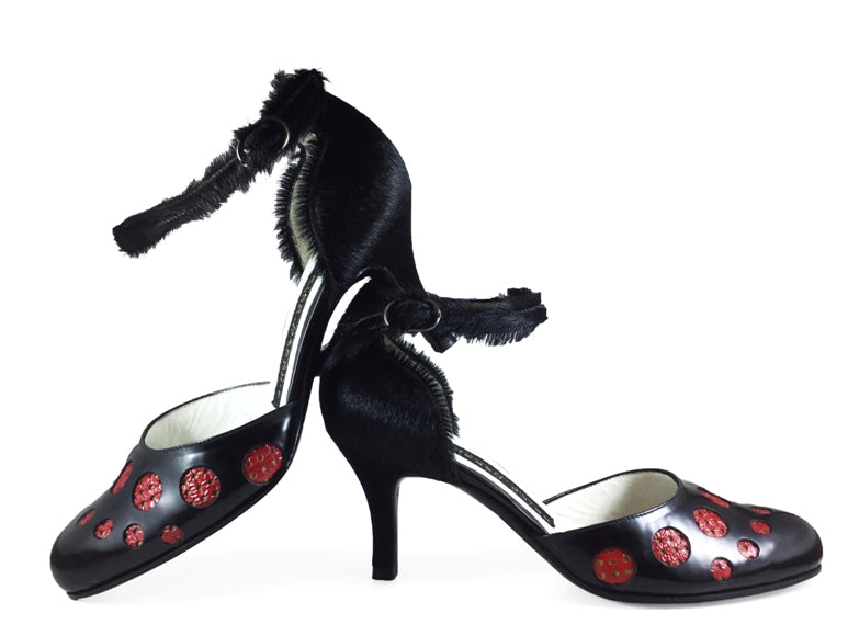 Beso. Arika Nerguiz Tango Dance Shoes. Broadway Theatrical Shoes.