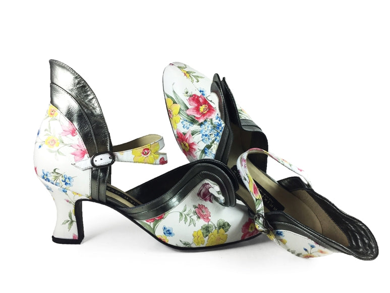 Cisne. Arika Nerguiz Tango Dance Shoes. Broadway Theatrical Shoes.