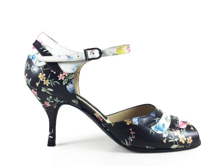 Nova. Arika Nerguiz Tango Dance Shoes. Broadway Theatrical Shoes.