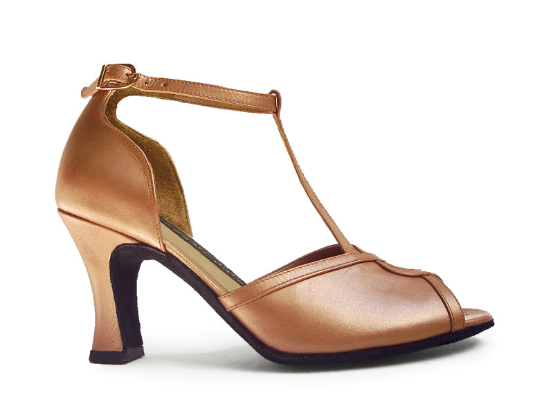Candela. Arika Nerguiz Dance Sandal Shoes. Broadway Theatrical Shoes.