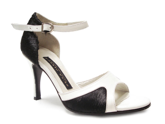 Noche y Día. Arika Nerguiz Tango Dance Sandal Shoes. Broadway Theatrical Shoes.