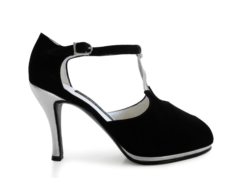 Cascabel. Arika Nerguiz Tango Dance Shoes. Broadway Theatrical Shoes.