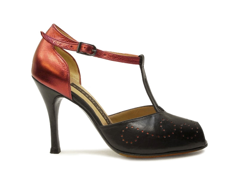 Cielo. Arika Nerguiz Tango Dance Shoes. Broadway Theatrical Shoes.