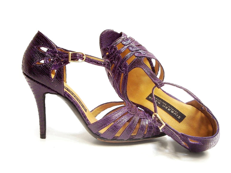 Grisel. Arika Nerguiz Tango Dance Shoes. Broadway Theatrical Shoes.