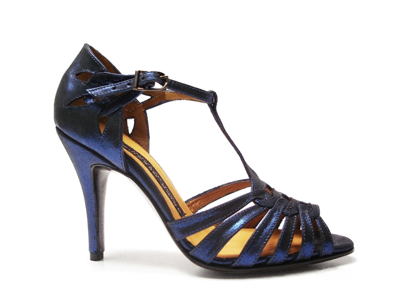 Grisel. Arika Nerguiz Tango Dance Shoes. Broadway Theatrical Shoes.