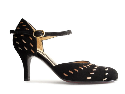 Carmen. Arika Nerguiz Tango Dance Shoes. Broadway Theatrical Shoes.