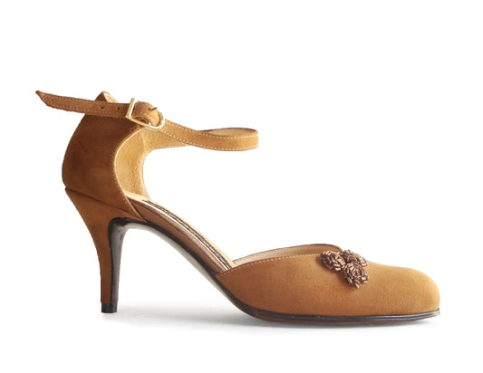 Duncan. Arika Nerguiz Tango Dance Shoes. Broadway Theatrical Shoes.