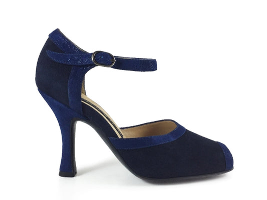 Nostalgias. Arika Nerguiz Tango Dance Shoes. Broadway Theatrical Shoes.