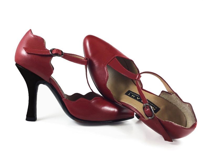 Secreto. Arika Nerguiz Tango Dance Shoes. Broadway Theatrical Shoes.