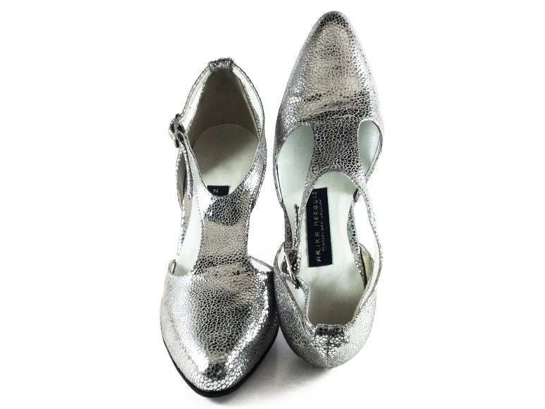 Romantica. Arika Nerguiz Tango Dance Shoes. Broadway Theatrical Shoes.