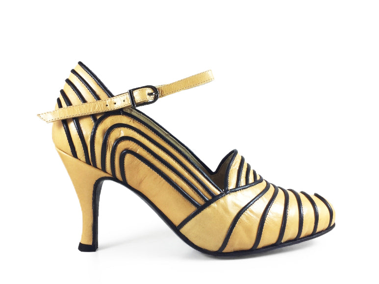 Duquesa. Arika Nerguiz Tango Dance Shoes. Broadway Theatrical Shoes.