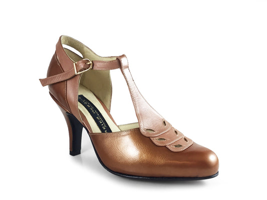 Tres Ojos. Arika Nerguiz Tango Dance Shoes. Broadway Theatrical Shoes.