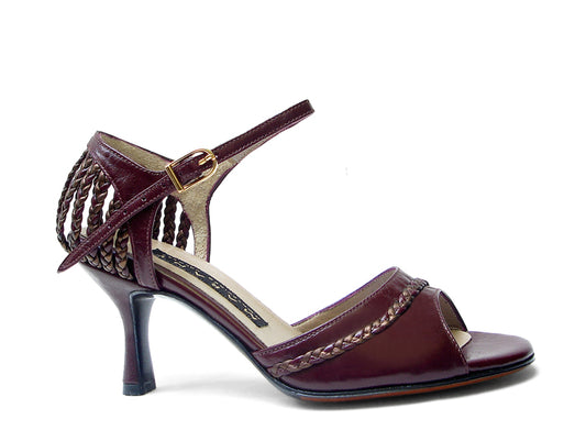 Enlazada. Arika Nerguiz Dance Sandal Shoes. Broadway Theatrical Shoes.