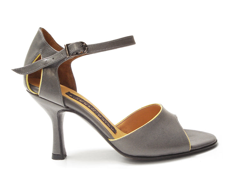 Cándida. Arika Nerguiz Tango Dance Sandal Shoes. Broadway Theatrical Shoes.