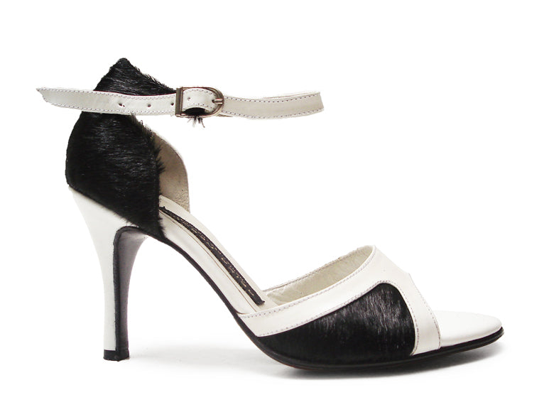 Noche y Día. Arika Nerguiz Tango Dance Sandal Shoes. Broadway Theatrical Shoes.